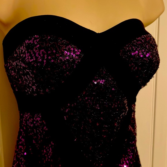 Sequin strapless dress - Picture 4 of 16